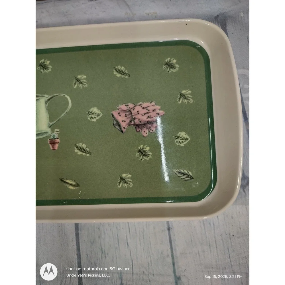 Pfaltzgraff Precidio Melamine Garden Serving Tray Green Watering Can 14 Inch